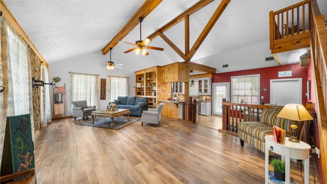 11400 Highcrest Drive, Conroe, TX 77303