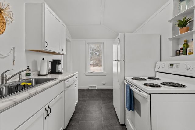 223 3rd Street NW, Crosby, MN 56441