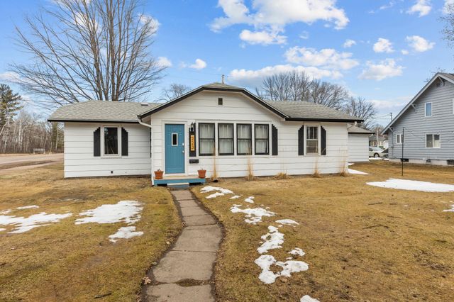 223 3rd Street NW, Crosby, MN 56441