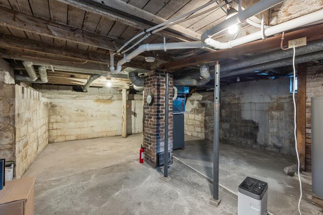 223 3rd Street NW, Crosby, MN 56441