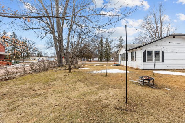 223 3rd Street NW, Crosby, MN 56441