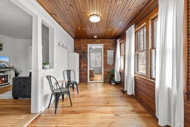 223 3rd Street NW, Crosby, MN 56441