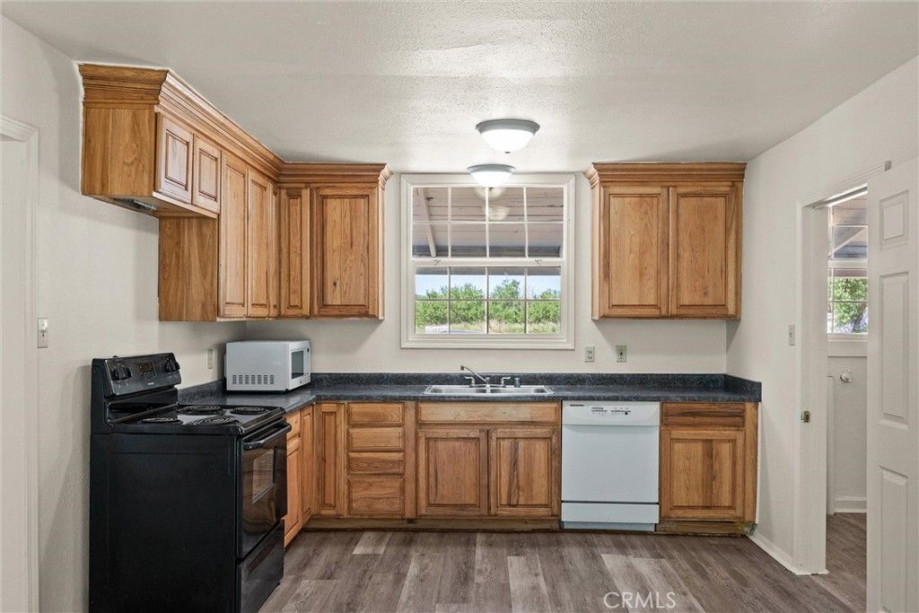 Image 11 of property listing at 2334 Dayton, Chico, CA 95928