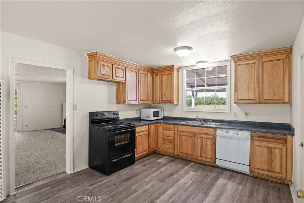 Image 12 of property listing at 2334 Dayton, Chico, CA 95928