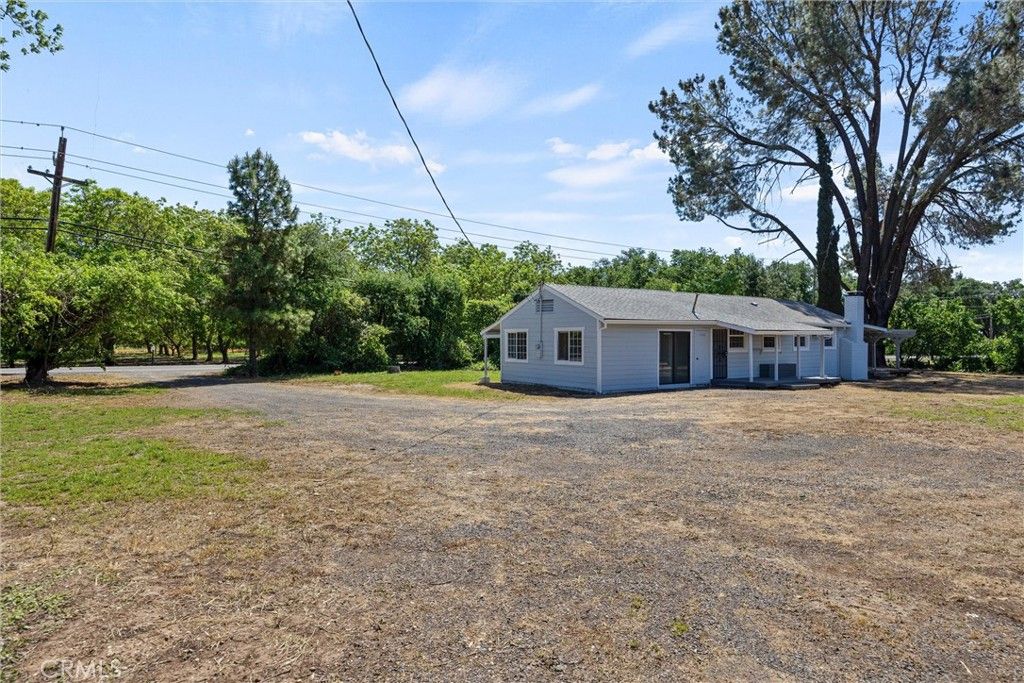 Image 3 of property listing at 2334 Dayton, Chico, CA 95928