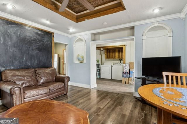 4402 Oak Street, Oakwood, GA 30566