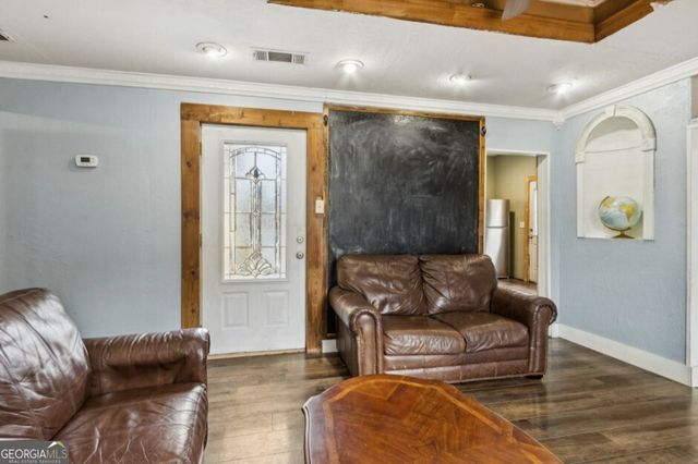 4402 Oak Street, Oakwood, GA 30566