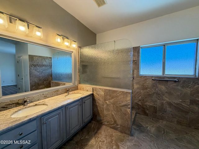 11384 N Sawtooth Road, Tucson, AZ 85737