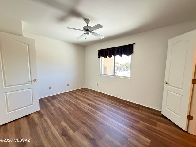 11384 N Sawtooth Road, Tucson, AZ 85737