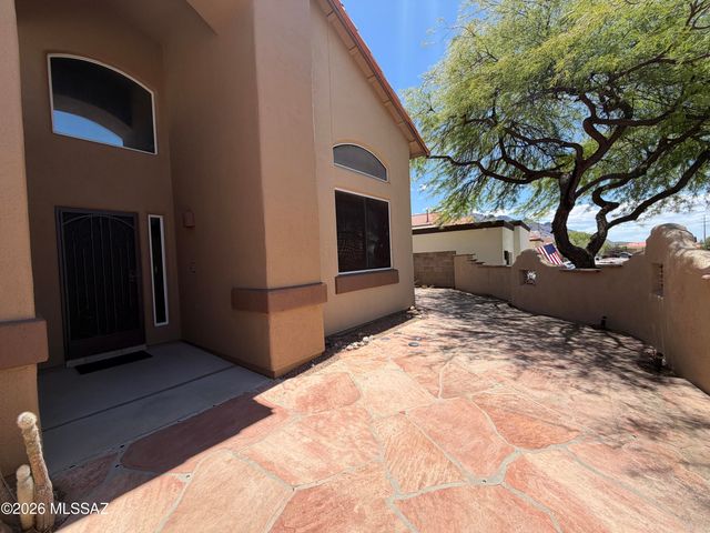11384 N Sawtooth Road, Tucson, AZ 85737