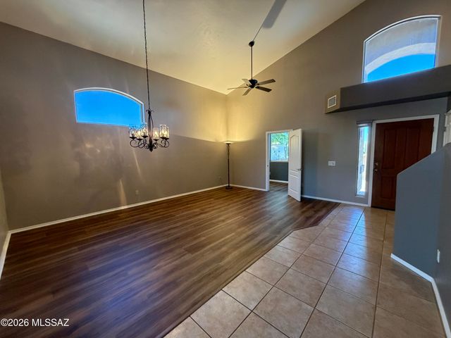 11384 N Sawtooth Road, Tucson, AZ 85737