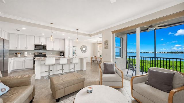 1020 TIDEWATER SHORES LOOP 207, Bradenton, FL 34208