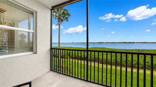 1020 TIDEWATER SHORES LOOP 207, Bradenton, FL 34208