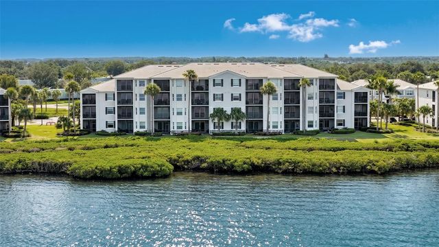1020 TIDEWATER SHORES LOOP 207, Bradenton, FL 34208