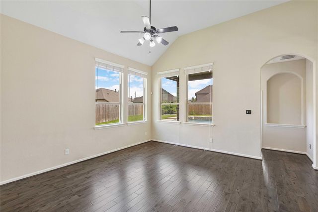 17206 Upper Ridge Lane, Humble, TX 77346