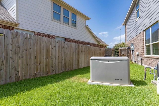 17206 Upper Ridge Lane, Humble, TX 77346