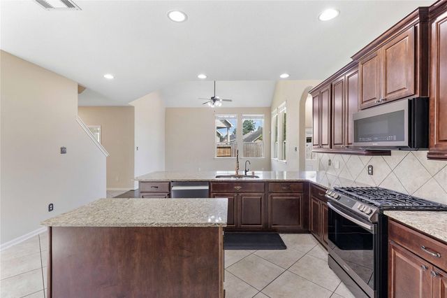 17206 Upper Ridge Lane, Humble, TX 77346