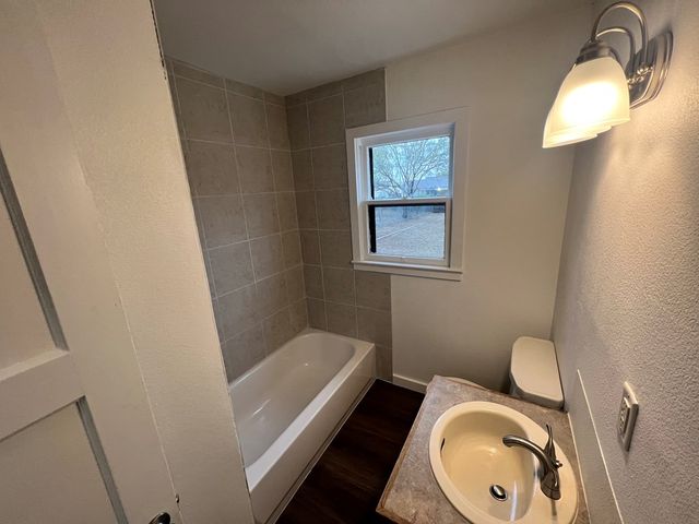 1005 Bluebonnet Ave, Big Spring, TX 79720