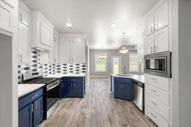 9028 NW 146th Street, Yukon, OK 73099