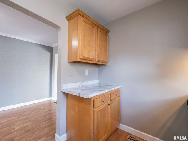 200 WILLIAM Street, East Peoria, IL 61611