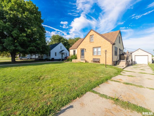 200 WILLIAM Street, East Peoria, IL 61611