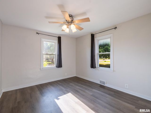 200 WILLIAM Street, East Peoria, IL 61611