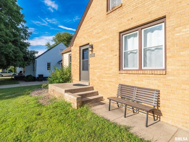 200 WILLIAM Street, East Peoria, IL 61611