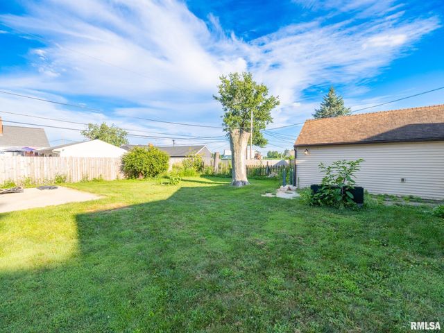 200 WILLIAM Street, East Peoria, IL 61611