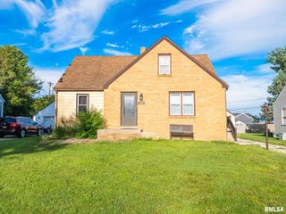 200 WILLIAM Street, East Peoria, IL 61611