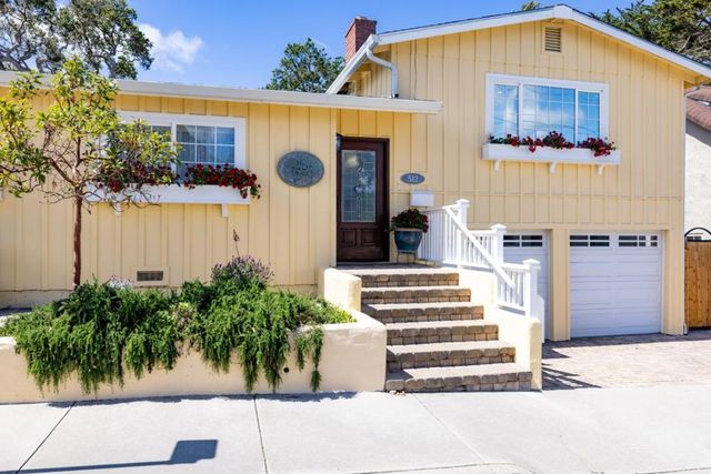 512 12th Street, Pacific Grove, CA 93950