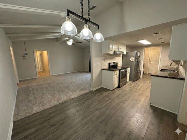 206 Verna Street, Jasper, TX 75951