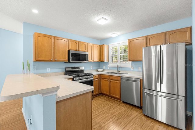1019 GOLDEN GROVE DRIVE, The Villages, FL 32162