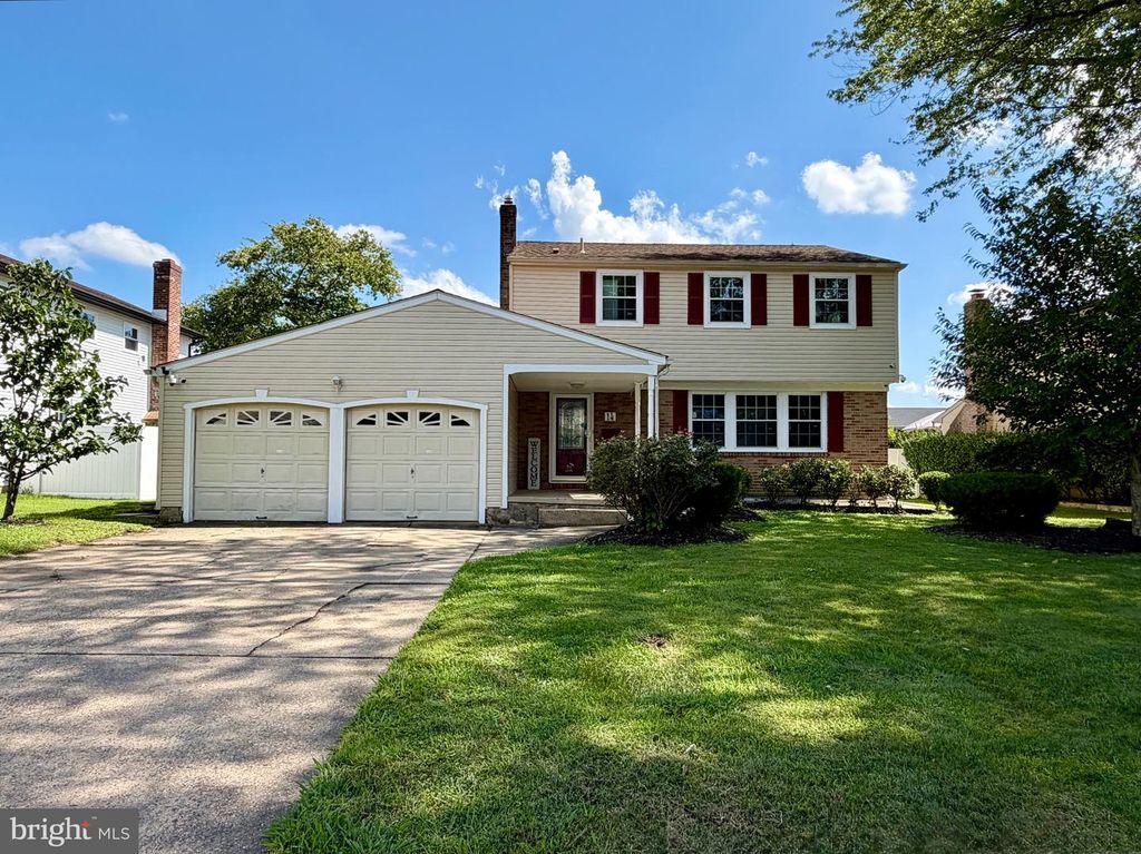 14 CANDLEWYCK WAY, CHERRY HILL, NJ 08003 — exterior