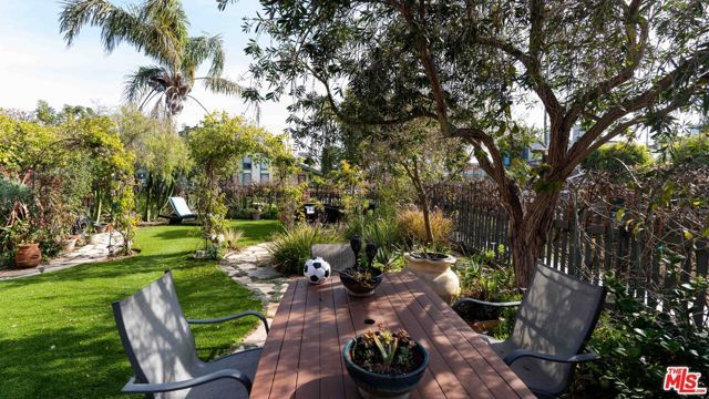 2512 Grand Canal, Venice (los Angeles), CA 90291