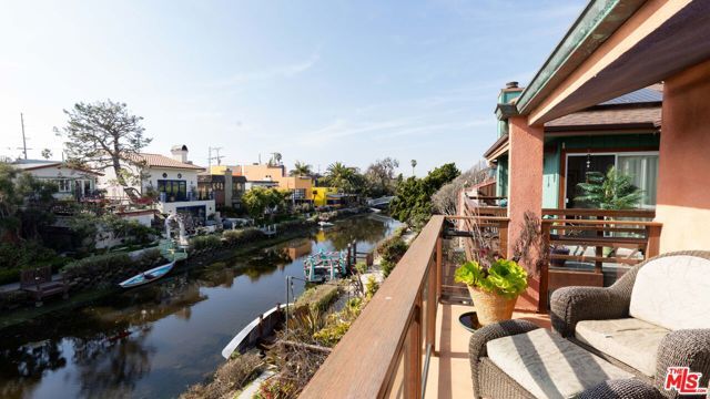 2512 Grand Canal, Venice (los Angeles), CA 90291