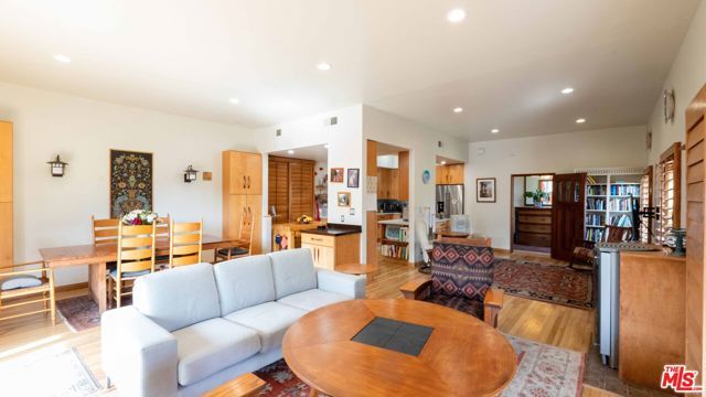 2512 Grand Canal, Venice (los Angeles), CA 90291