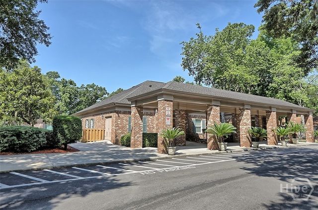 116 W White Hawthorne Drive, Savannah, GA 31419