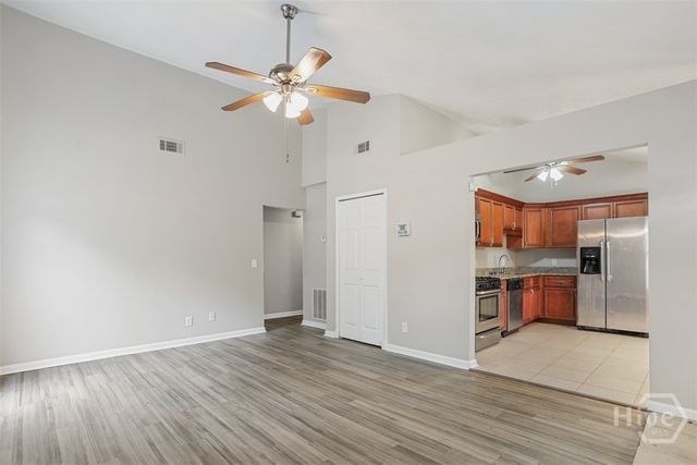 116 W White Hawthorne Drive, Savannah, GA 31419