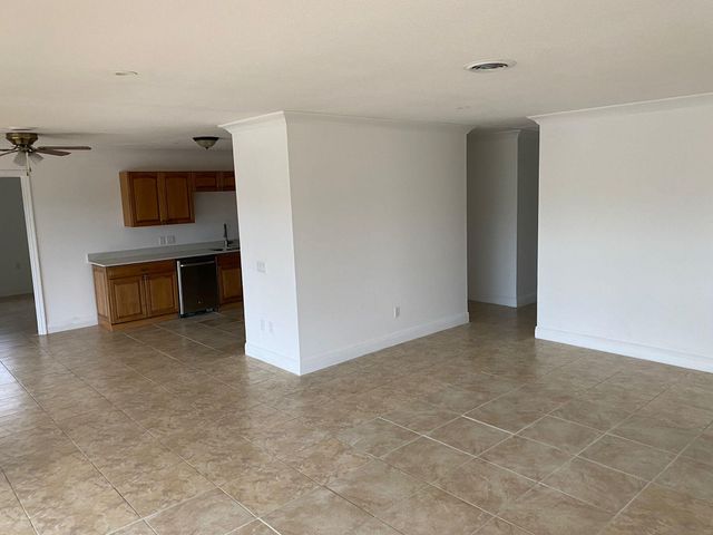 18 Andros Road, Palm Springs, FL 33461