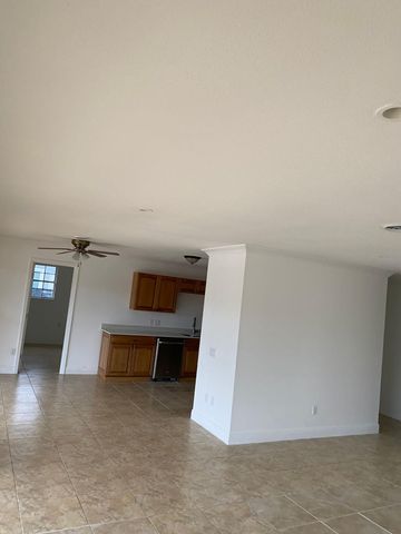 18 Andros Road, Palm Springs, FL 33461