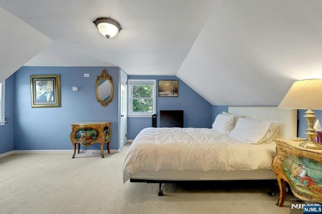 23 William Street, Saddle Brook, NJ 07663