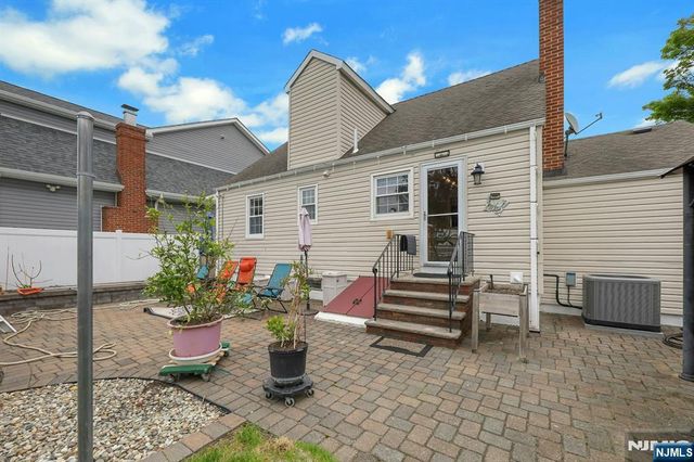 23 William Street, Saddle Brook, NJ 07663