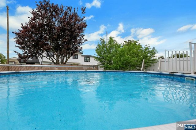 23 William Street, Saddle Brook, NJ 07663