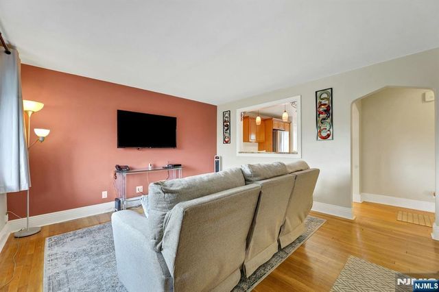 23 William Street, Saddle Brook, NJ 07663
