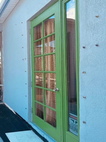 4760 50th Avenue, Vero Beach, FL 32967