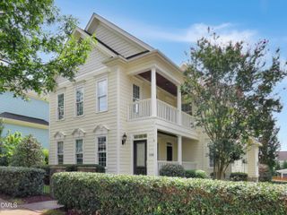 1605 Green Oaks Parkway, Holly Springs, NC 27540