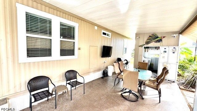 5520 Colonial RD, North Fort Myers, FL 33917