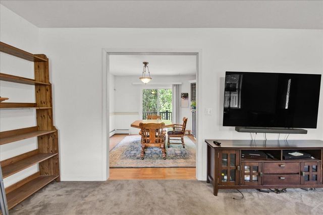 15 Whitefield Drive, Cambridge, VT 05464