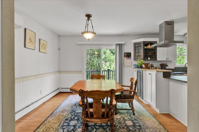 15 Whitefield Drive, Cambridge, VT 05464