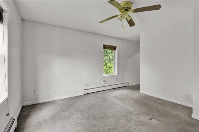 15 Whitefield Drive, Cambridge, VT 05464
